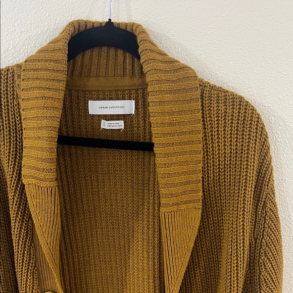 Urban Outfitters Mustard Knit Cardigan - Picture 2 of 2